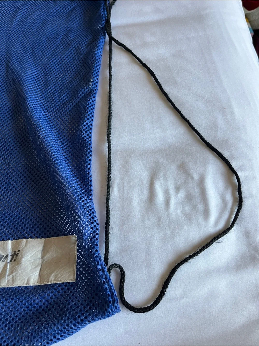 Sporti Blue Mesh Drawstring Swim Gear Bag Backpack 14x28 Wet/Dry Travel Sack